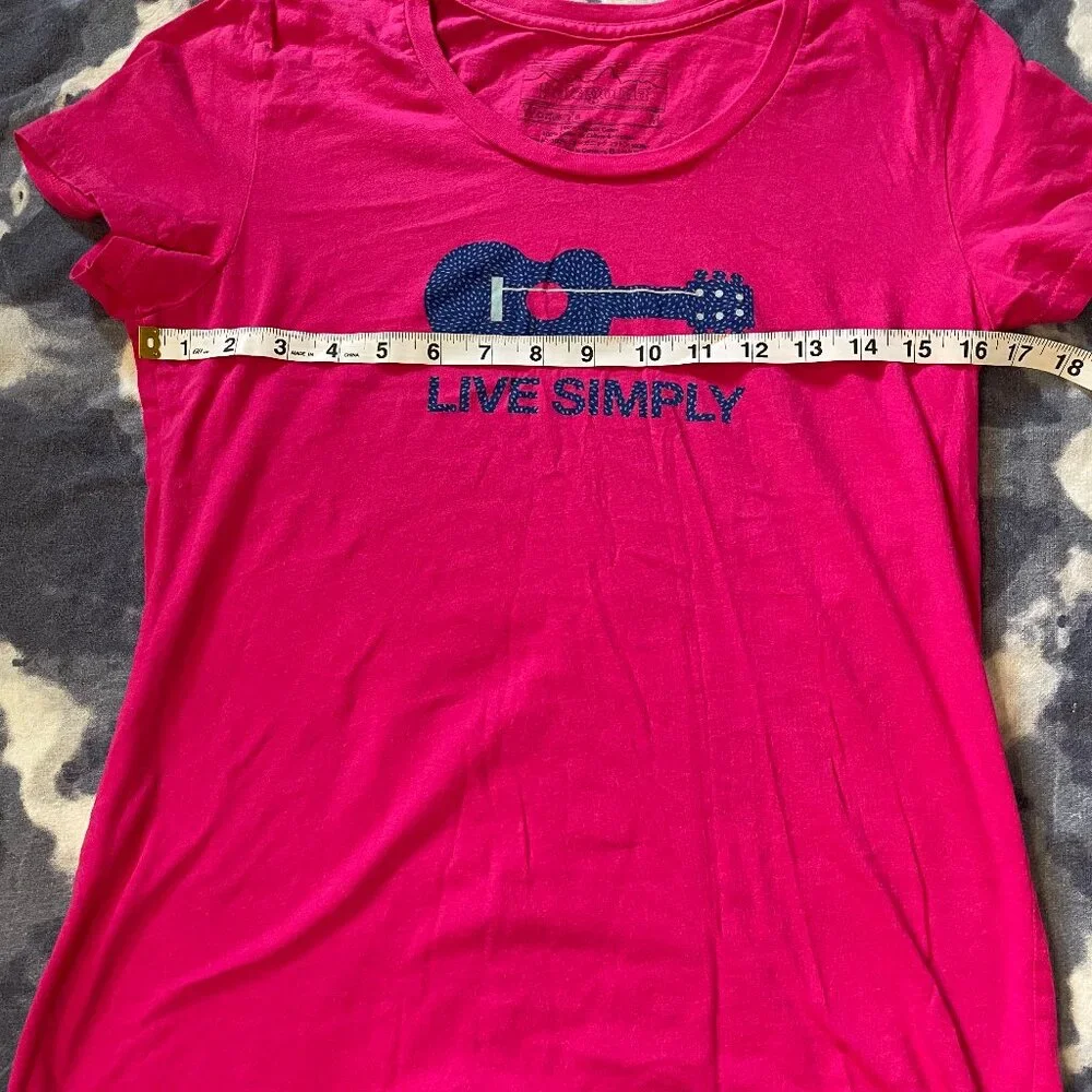 Patagonia “Live Simply” Guitar Tee – Women’s Medium - Picture 2 of 4
